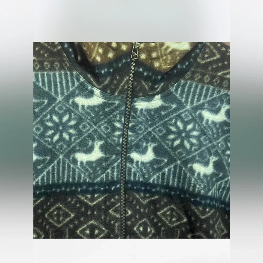 Patterned Zip-Up Jacket - Picture 2 of 5